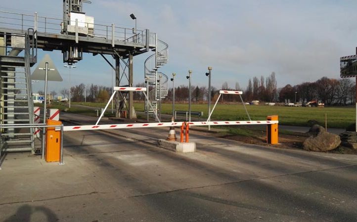 Magnetic Access mit Kassenautomat - Schranken und Parkraumsysteme von Antriebstechnik Liebing & Schulz aus Magdeburg